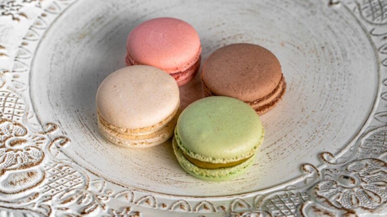 MACARONS